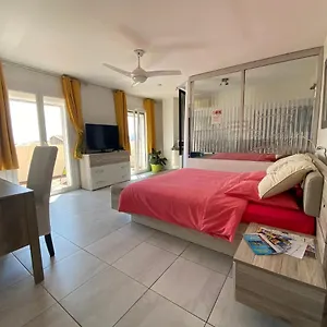 Frühstückspension Charmante Chambre Avec Vue Mer, La Ciotat